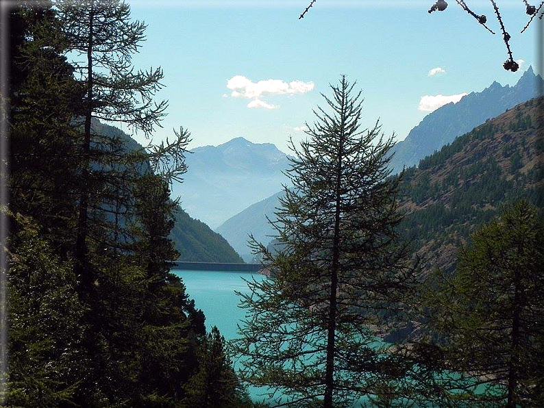 foto Laghi di Livournea e di Place Moulin